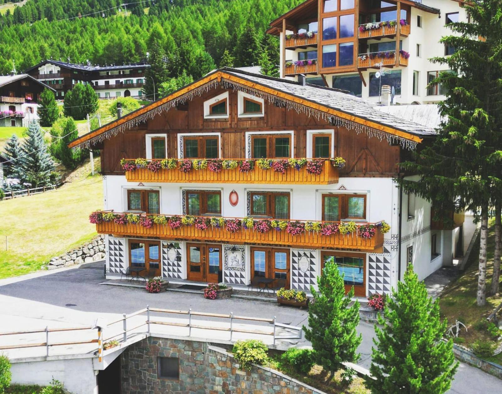 Hotel Duc De Rohan Livigno Exterior foto